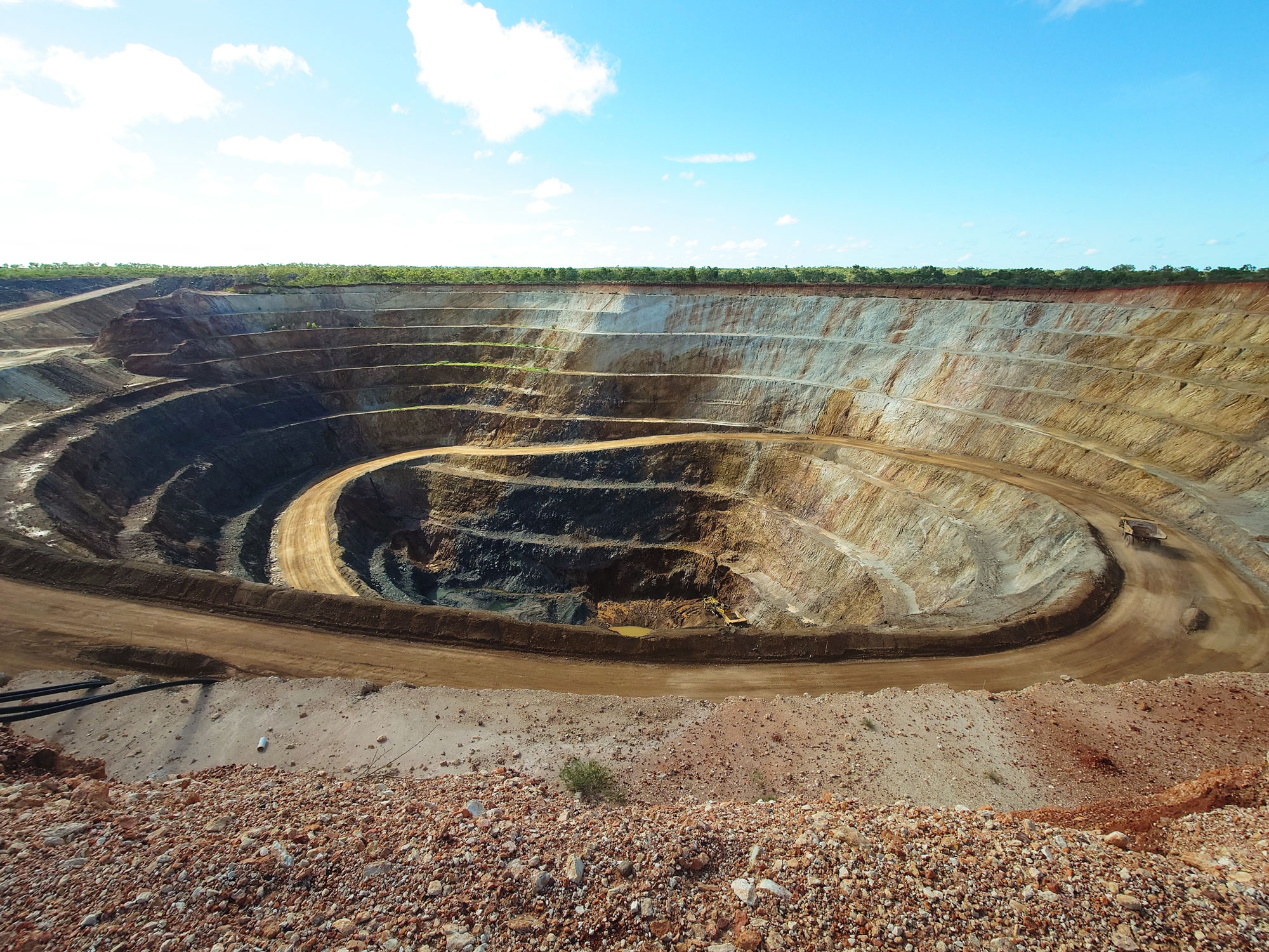 western-anthill-east-pit